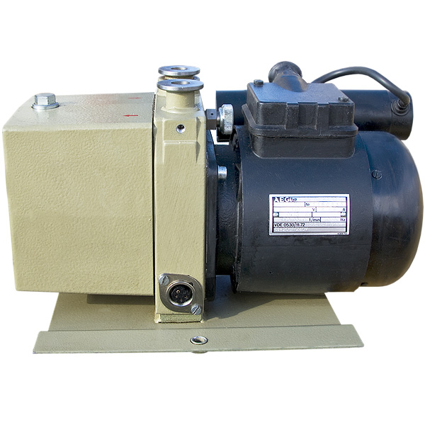 Ideal Vacuum Pfeiffer Balzers Duo A Dual Stage Rotary Vane Vacuum Pump